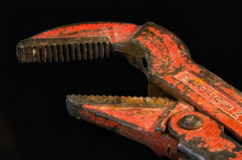 sasu-LE VAL-min_pipe-wrench-318084